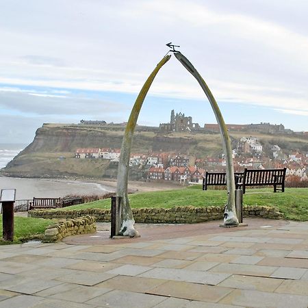 Downdinner Hill Whitby Esterno foto